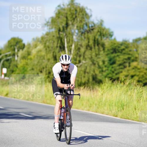 31.08.2025 - Elbe Triathlon Hamburg Michael Burmester http://msf.ph/oto/8664622 31.08.2025 09:25:17 Radfahren 293, 459, 462, 546, 753 meine-sportfotos.de