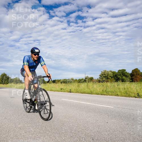 31.08.2025 - Elbe Triathlon Hamburg Michael Burmester http://msf.ph/oto/8664630 31.08.2025 09:55:22 Radfahren 418, 444, 701, 785 meine-sportfotos.de