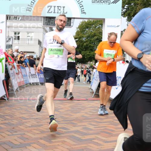 31.08.2025 - 21. Blankeneser Heldenlauf Strokosch-Dieckow http://msf.ph/oto/8664640 31.08.2025 11:19:19 Ziel 3464, 3341, 3475, 3347, 3223 meine-sportfotos.de