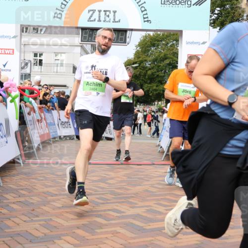 31.08.2025 - 21. Blankeneser Heldenlauf Strokosch-Dieckow http://msf.ph/oto/8664650 31.08.2025 11:19:19 Ziel 3464, 3341, 3475, 3347, 3223 meine-sportfotos.de