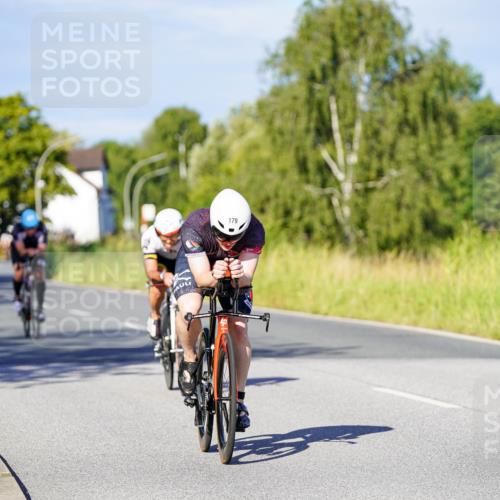 31.08.2025 - Elbe Triathlon Hamburg Michael Burmester http://msf.ph/oto/8664671 31.08.2025 09:25:39 Radfahren 174, 179, 279, 347, 453, 724 meine-sportfotos.de