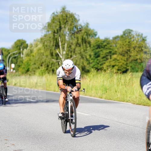 31.08.2025 - Elbe Triathlon Hamburg Michael Burmester http://msf.ph/oto/8664675 31.08.2025 09:25:40 Radfahren 174, 179, 279, 347, 453, 724 meine-sportfotos.de