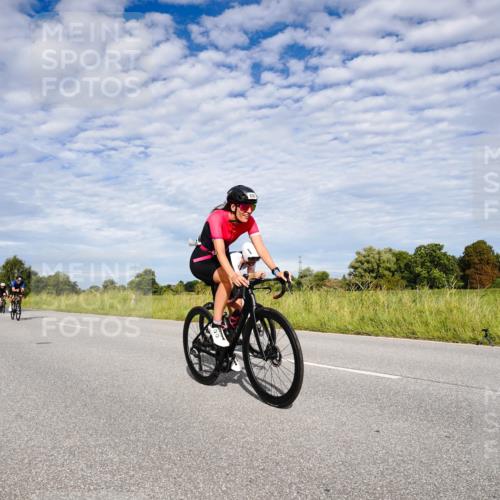 31.08.2025 - Elbe Triathlon Hamburg Michael Burmester http://msf.ph/oto/8664684 31.08.2025 09:56:11 Radfahren 499, 500, 522, 590, 650, 775, 830, 840, 853 meine-sportfotos.de