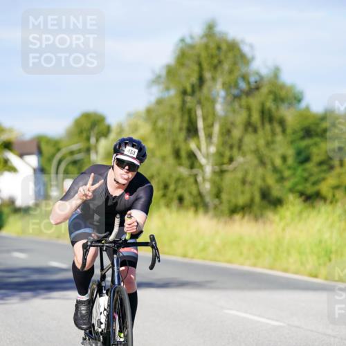 31.08.2025 - Elbe Triathlon Hamburg Michael Burmester http://msf.ph/oto/8664703 31.08.2025 09:25:45 Radfahren 279, 348, 366, 424, 453, 507, 550, 625, 724 meine-sportfotos.de