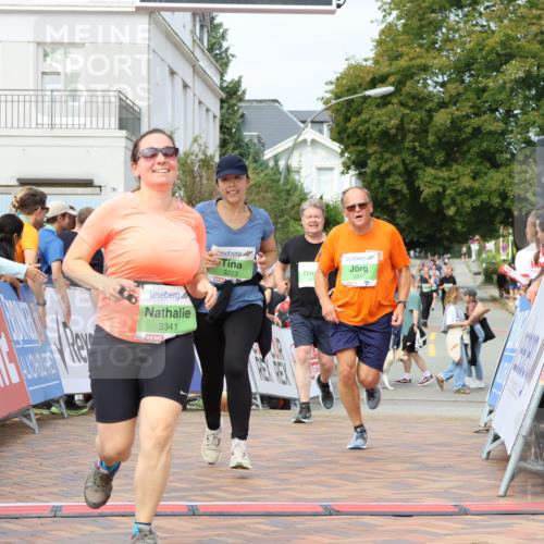 31.08.2025 - 21. Blankeneser Heldenlauf Strokosch-Dieckow http://msf.ph/oto/8664710 31.08.2025 11:19:16 Ziel 3464, 3341, 3475, 3347, 3223 meine-sportfotos.de