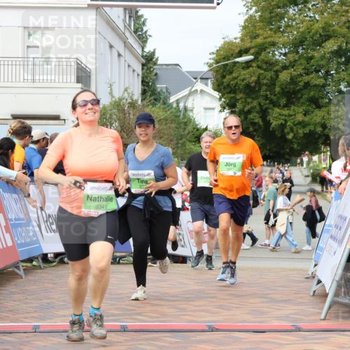 31.08.2025 - 21. Blankeneser Heldenlauf Strokosch-Dieckow http://msf.ph/oto/8664732 31.08.2025 11:19:16 Ziel 3464, 3341, 3475, 3347, 3223 meine-sportfotos.de