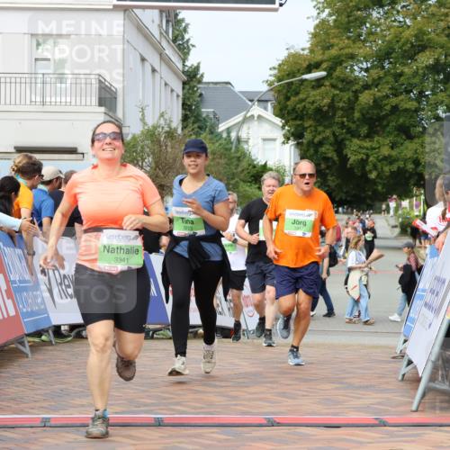 31.08.2025 - 21. Blankeneser Heldenlauf Strokosch-Dieckow http://msf.ph/oto/8664750 31.08.2025 11:19:16 Ziel 3464, 3341, 3475, 3347, 3223 meine-sportfotos.de
