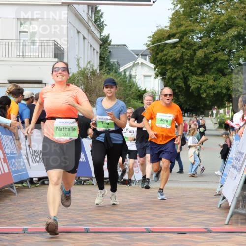 31.08.2025 - 21. Blankeneser Heldenlauf Strokosch-Dieckow http://msf.ph/oto/8664758 31.08.2025 11:19:16 Ziel 3464, 3341, 3475, 3347, 3223 meine-sportfotos.de