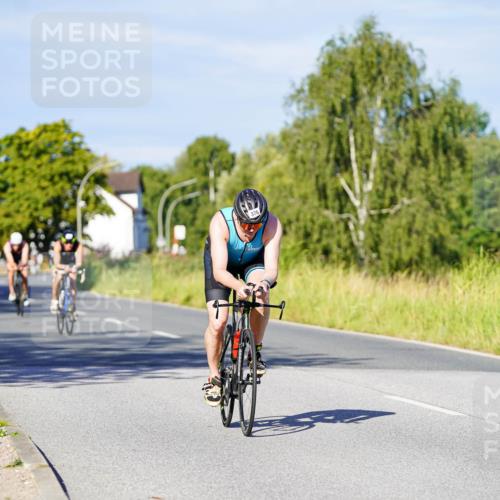 31.08.2025 - Elbe Triathlon Hamburg Michael Burmester http://msf.ph/oto/8664776 31.08.2025 09:26:12 Radfahren 246, 376, 451, 514 meine-sportfotos.de