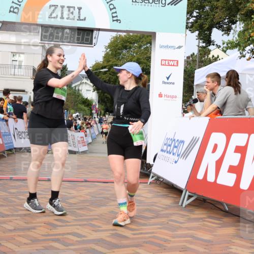 31.08.2025 - 21. Blankeneser Heldenlauf Strokosch-Dieckow http://msf.ph/oto/8664805 31.08.2025 11:19:07 Ziel 3253, 3033, 3094 meine-sportfotos.de