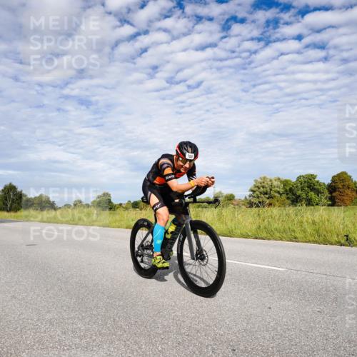 31.08.2025 - Elbe Triathlon Hamburg Michael Burmester http://msf.ph/oto/8664820 31.08.2025 09:59:10 Radfahren 633, 700, 800 meine-sportfotos.de