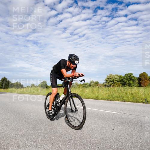 31.08.2025 - Elbe Triathlon Hamburg Michael Burmester http://msf.ph/oto/8664824 31.08.2025 09:59:12 Radfahren 387, 633, 700, 732, 800, 835, 845 meine-sportfotos.de