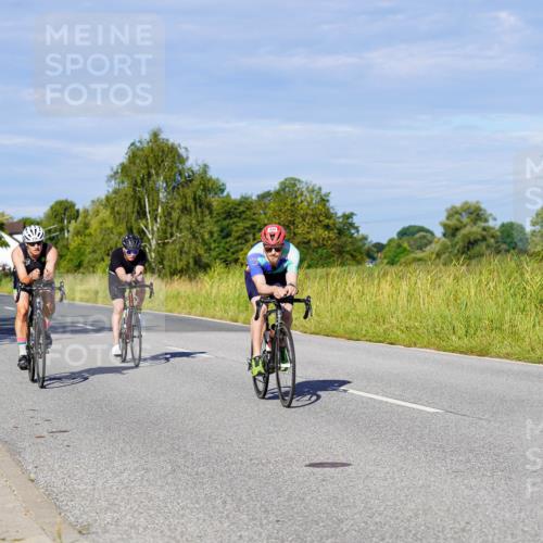 31.08.2025 - Elbe Triathlon Hamburg Michael Burmester http://msf.ph/oto/8664826 31.08.2025 09:26:30 Radfahren 175, 248, 316, 318, 341, 434, 438, 444, 445, 461, 471, 558, 650 meine-sportfotos.de