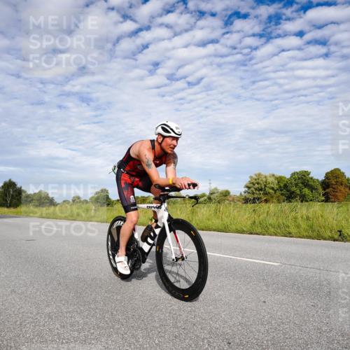 31.08.2025 - Elbe Triathlon Hamburg Michael Burmester http://msf.ph/oto/8664850 31.08.2025 09:59:33 Radfahren 438, 610, 622, 681, 694, 773, 864, 881, 923 meine-sportfotos.de