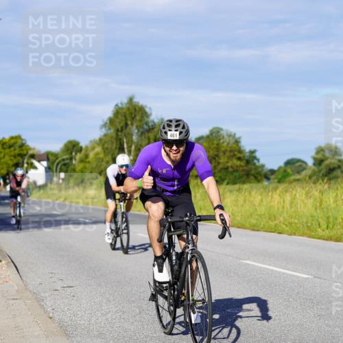 31.08.2025 - Elbe Triathlon Hamburg Michael Burmester http://msf.ph/oto/8664861 31.08.2025 09:26:37 Radfahren 248, 312, 318, 444, 445, 461, 558, 596, 615, 622, 650, 716, 725 meine-sportfotos.de