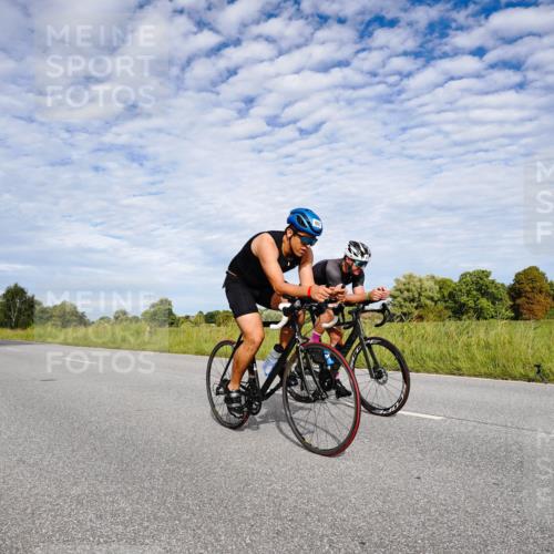 31.08.2025 - Elbe Triathlon Hamburg Michael Burmester http://msf.ph/oto/8664862 31.08.2025 09:59:42 Radfahren 489, 607, 617, 622, 681 meine-sportfotos.de