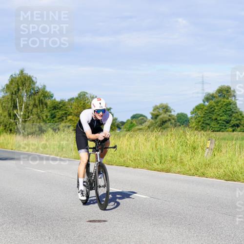 31.08.2025 - Elbe Triathlon Hamburg Michael Burmester http://msf.ph/oto/8664863 31.08.2025 09:26:38 Radfahren 183, 248, 312, 318, 444, 445, 461, 596, 615, 622, 650, 716, 725 meine-sportfotos.de