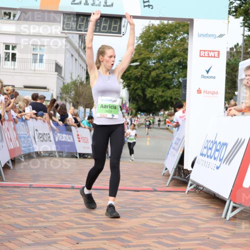 31.08.2025 - 21. Blankeneser Heldenlauf Strokosch-Dieckow http://msf.ph/oto/8664883 31.08.2025 11:00:15 Ziel 3247, 3660, 3655, 3664, 3431, 3670, 3713 meine-sportfotos.de