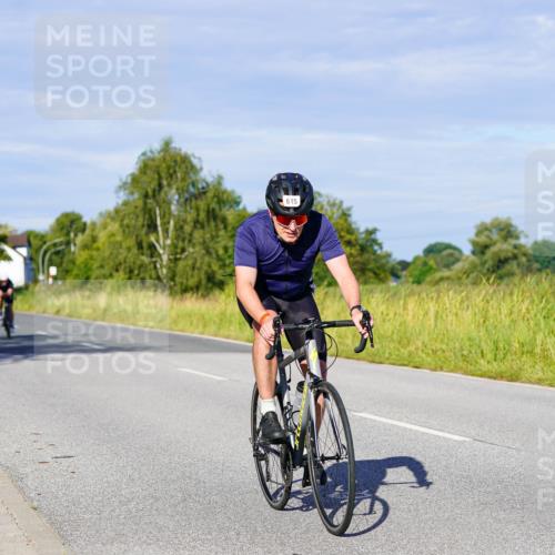 31.08.2025 - Elbe Triathlon Hamburg Michael Burmester http://msf.ph/oto/8664897 31.08.2025 09:26:44 Radfahren 183, 221, 261, 312, 506, 596, 601, 608, 615, 622, 631, 643 meine-sportfotos.de