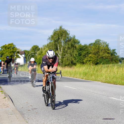 31.08.2025 - Elbe Triathlon Hamburg Michael Burmester http://msf.ph/oto/8664899 31.08.2025 09:26:45 Radfahren 183, 221, 261, 312, 506, 601, 608, 615, 622, 631, 643 meine-sportfotos.de