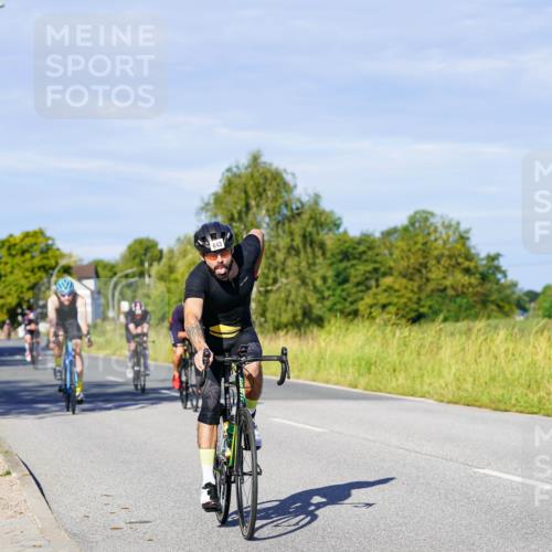 31.08.2025 - Elbe Triathlon Hamburg Michael Burmester http://msf.ph/oto/8664911 31.08.2025 09:26:48 Radfahren 183, 221, 261, 266, 506, 601, 608, 631, 643 meine-sportfotos.de