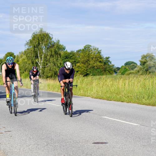 31.08.2025 - Elbe Triathlon Hamburg Michael Burmester http://msf.ph/oto/8664918 31.08.2025 09:26:49 Radfahren 221, 261, 266, 506, 601, 608, 631, 643 meine-sportfotos.de
