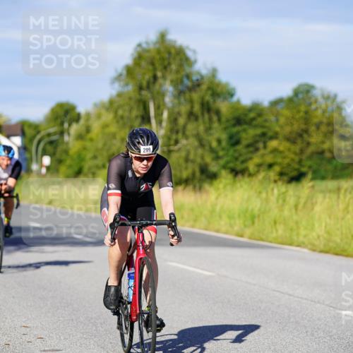 31.08.2025 - Elbe Triathlon Hamburg Michael Burmester http://msf.ph/oto/8665024 31.08.2025 09:27:31 Radfahren 247, 299, 321, 354, 385, 623 meine-sportfotos.de
