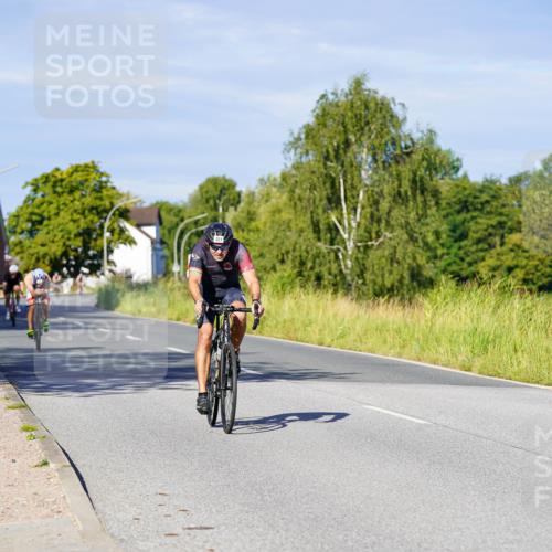 31.08.2025 - Elbe Triathlon Hamburg Michael Burmester http://msf.ph/oto/8665040 31.08.2025 09:27:35 Radfahren 269, 321, 354, 385, 496, 623 meine-sportfotos.de