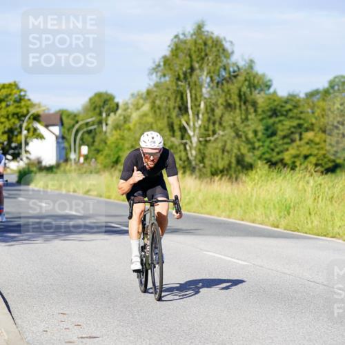 31.08.2025 - Elbe Triathlon Hamburg Michael Burmester http://msf.ph/oto/8665055 31.08.2025 09:27:40 Radfahren 269, 311, 354, 496 meine-sportfotos.de