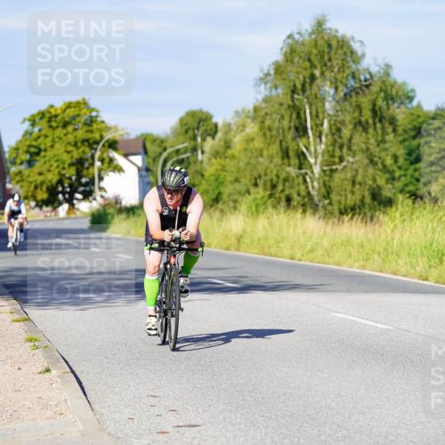 31.08.2025 - Elbe Triathlon Hamburg Michael Burmester http://msf.ph/oto/8665065 31.08.2025 09:27:44 Radfahren 268, 269, 311 meine-sportfotos.de