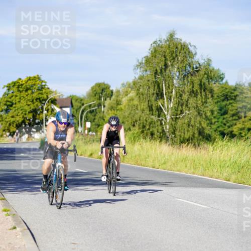 31.08.2025 - Elbe Triathlon Hamburg Michael Burmester http://msf.ph/oto/8665080 31.08.2025 09:27:52 Radfahren 324, 624 meine-sportfotos.de