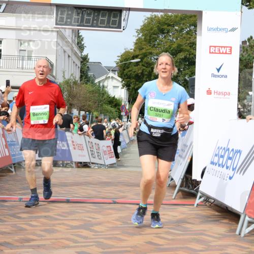31.08.2025 - 21. Blankeneser Heldenlauf Strokosch-Dieckow http://msf.ph/oto/8665136 31.08.2025 11:18:34 Ziel 3071, 3265, 3358, 3251 meine-sportfotos.de