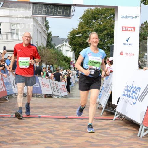 31.08.2025 - 21. Blankeneser Heldenlauf Strokosch-Dieckow http://msf.ph/oto/8665152 31.08.2025 11:18:34 Ziel 3071, 3265, 3358, 3251 meine-sportfotos.de