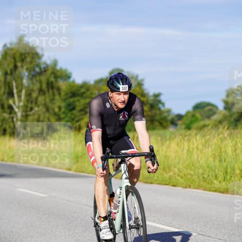 31.08.2025 - Elbe Triathlon Hamburg Michael Burmester http://msf.ph/oto/8665222 31.08.2025 09:28:39 Radfahren 282, 298, 337, 414, 486, 519, 588 meine-sportfotos.de