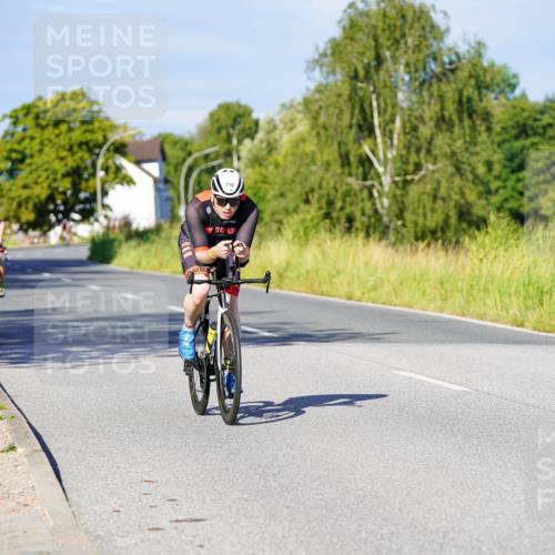 31.08.2025 - Elbe Triathlon Hamburg Michael Burmester http://msf.ph/oto/8665280 31.08.2025 09:29:01 Radfahren 216, 259, 292 meine-sportfotos.de