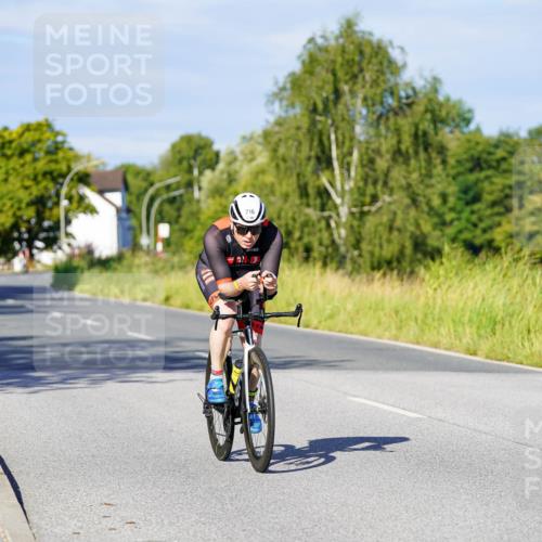 31.08.2025 - Elbe Triathlon Hamburg Michael Burmester http://msf.ph/oto/8665284 31.08.2025 09:29:01 Radfahren 216, 259, 292 meine-sportfotos.de