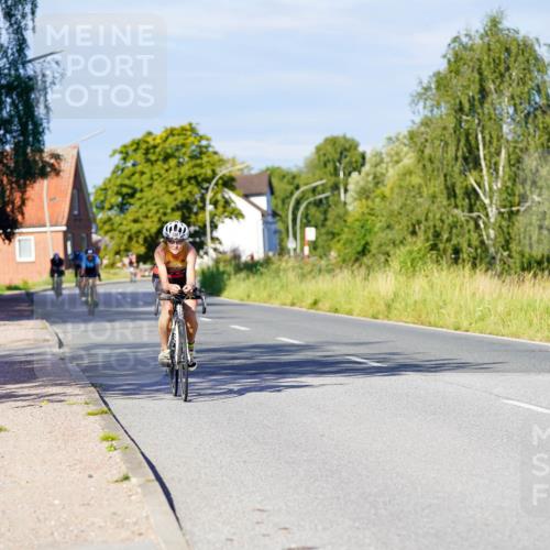 31.08.2025 - Elbe Triathlon Hamburg Michael Burmester http://msf.ph/oto/8665289 31.08.2025 09:29:03 Radfahren 216, 259, 292, 360 meine-sportfotos.de