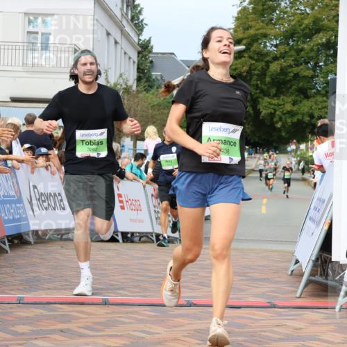 31.08.2025 - 21. Blankeneser Heldenlauf Strokosch-Dieckow http://msf.ph/oto/8665357 31.08.2025 10:59:56 Ziel 3624, 3262, 3438 meine-sportfotos.de