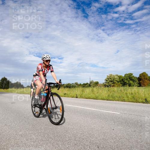 31.08.2025 - Elbe Triathlon Hamburg Michael Burmester http://msf.ph/oto/8665381 31.08.2025 10:10:15 Radfahren 459, 590, 652, 699, 789 meine-sportfotos.de