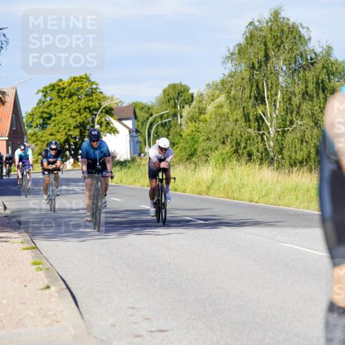 31.08.2025 - Elbe Triathlon Hamburg Michael Burmester http://msf.ph/oto/8665389 31.08.2025 09:30:02 Radfahren 305, 380, 387, 427, 680, 773 meine-sportfotos.de