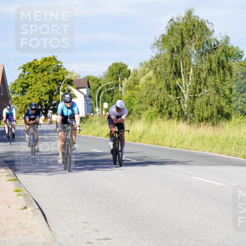 31.08.2025 - Elbe Triathlon Hamburg Michael Burmester http://msf.ph/oto/8665391 31.08.2025 09:30:02 Radfahren 305, 380, 387, 427, 680, 773 meine-sportfotos.de