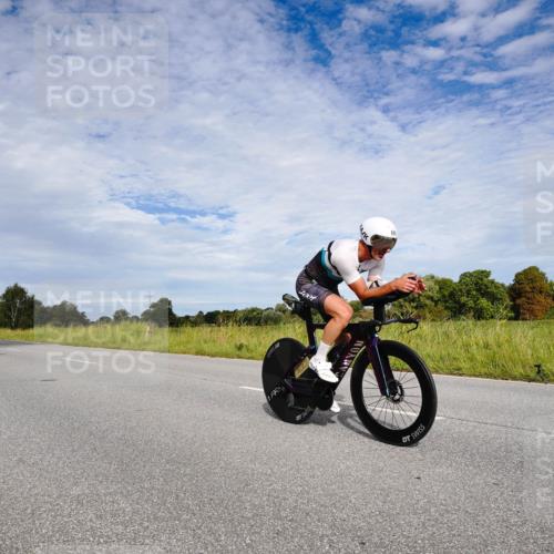 31.08.2025 - Elbe Triathlon Hamburg Michael Burmester http://msf.ph/oto/8665398 31.08.2025 10:10:28 Radfahren 631, 680, 715, 716, 809, 829 meine-sportfotos.de