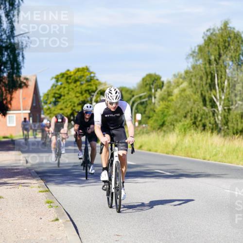31.08.2025 - Elbe Triathlon Hamburg Michael Burmester http://msf.ph/oto/8665426 31.08.2025 09:30:12 Radfahren 213, 431, 465, 527, 534, 613, 617 meine-sportfotos.de