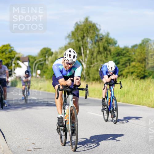 31.08.2025 - Elbe Triathlon Hamburg Michael Burmester http://msf.ph/oto/8665471 31.08.2025 09:30:19 Radfahren 170, 213, 343, 400, 465, 534 meine-sportfotos.de