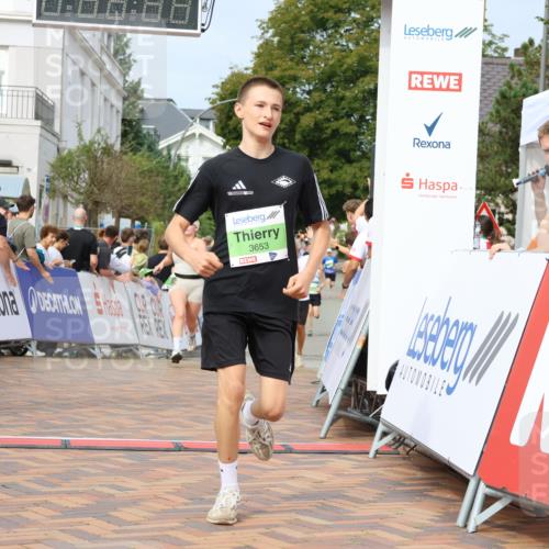31.08.2025 - 21. Blankeneser Heldenlauf Strokosch-Dieckow http://msf.ph/oto/8665484 31.08.2025 11:18:14 Ziel 3092, 3124, 3717, 3510 meine-sportfotos.de