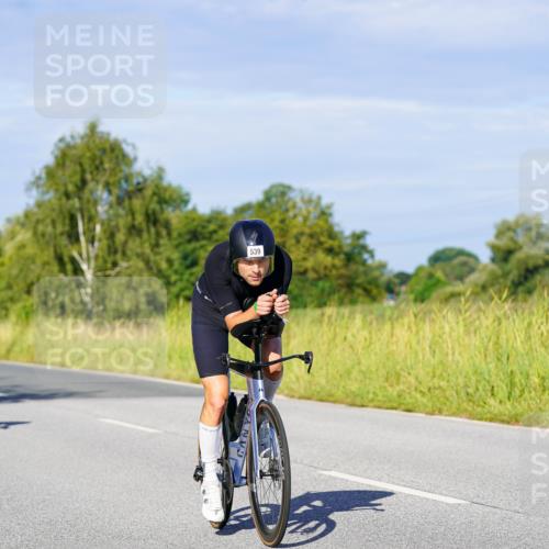 31.08.2025 - Elbe Triathlon Hamburg Michael Burmester http://msf.ph/oto/8665516 31.08.2025 09:30:39 Radfahren 192, 364, 384, 421, 539, 669 meine-sportfotos.de