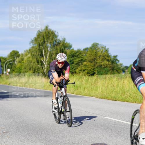 31.08.2025 - Elbe Triathlon Hamburg Michael Burmester http://msf.ph/oto/8665570 31.08.2025 09:30:54 Radfahren 176, 256, 332, 378, 476, 489, 505, 602 meine-sportfotos.de
