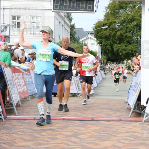 31.08.2025 - 21. Blankeneser Heldenlauf Strokosch-Dieckow http://msf.ph/oto/8665600 31.08.2025 11:18:07 Ziel 3092, 3345, 3124, 3594, 3510 meine-sportfotos.de