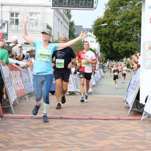 31.08.2025 - 21. Blankeneser Heldenlauf Strokosch-Dieckow http://msf.ph/oto/8665616 31.08.2025 11:18:07 Ziel 3092, 3345, 3124, 3594, 3510 meine-sportfotos.de