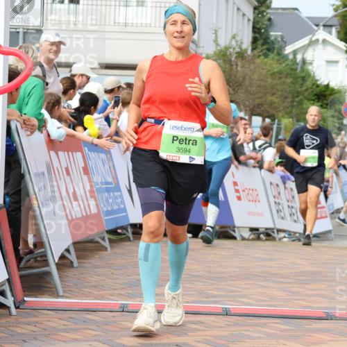 31.08.2025 - 21. Blankeneser Heldenlauf Strokosch-Dieckow http://msf.ph/oto/8665623 31.08.2025 11:18:04 Ziel 3092, 3345, 3300, 3124, 3594 meine-sportfotos.de